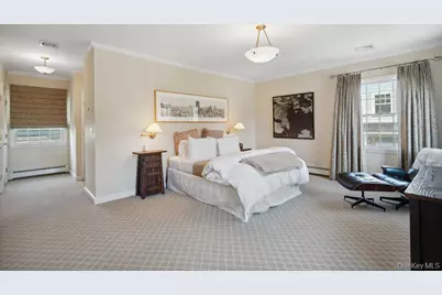 75 Oakdale Lane, East Hills, NY 11577 - Photo 16