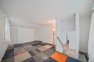 121 Foxdale Ln, Port Jefferson, NY 11777 - Photo 10