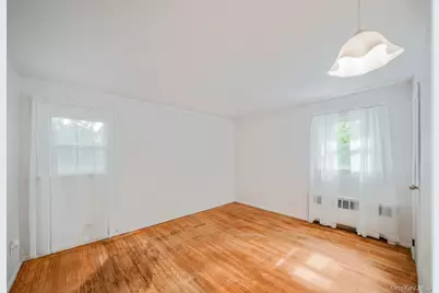 121 Foxdale Lane, Port Jefferson, NY 11777 - Photo 12