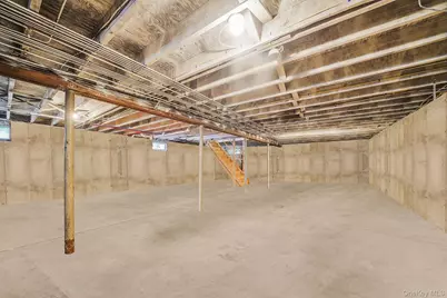 121 Foxdale Lane, Port Jefferson, NY 11777 - Photo 16