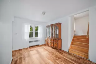 121 Foxdale Ln, Port Jefferson, NY 11777 - Photo 4