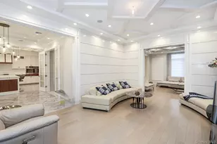 19 Gilbert Rd, Great Neck, NY 11024 - Photo 16