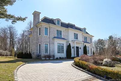 19 Gilbert Road, Great Neck, NY 11024 - Photo 1