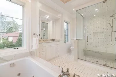 19 Gilbert Road, Great Neck, NY 11024 - Photo 24