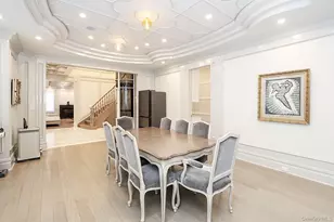 19 Gilbert Rd, Great Neck, NY 11024 - Photo 8