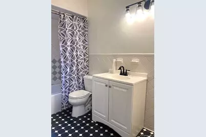 143 Delaware Avenue, Bay Shore, NY 11706 - Photo 12