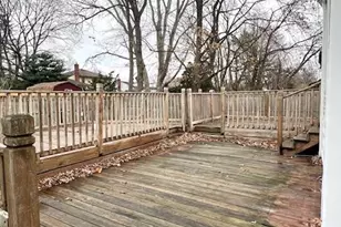 143 Delaware Ave, Bay Shore, NY 11706 - Photo 22