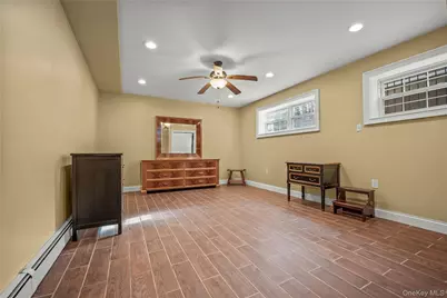 4824 Robertson Street, Bronx, NY 10470 - Photo 28