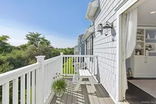 34 Village Green Dr, Southampton, NY 11968 - Photo 8