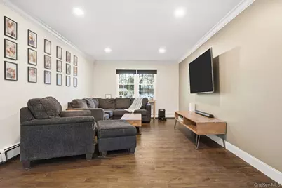 13 Jane Street, Poughkeepsie, NY 12603 - Photo 12