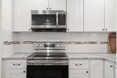 13 Jane Street, Poughkeepsie, NY 12603 - Photo 4