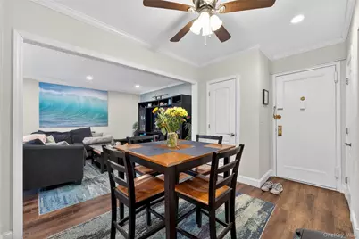 8 Wooleys Lane #Apt B12, Great Neck, NY 11023 - Photo 12