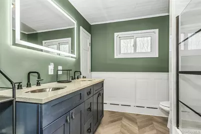 89 Pinelawn Avenue, Shirley, NY 11967 - Photo 14