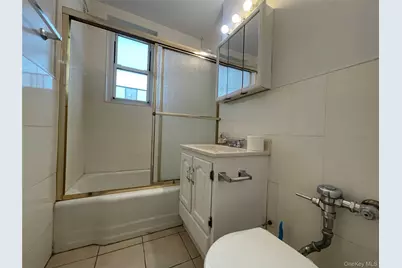 66-01 E Burns Street S #3V, Forest Hills, NY 11375 - Photo 8