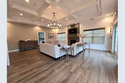 1 Village Green Drive #1, Southampton, NY 11968 - Photo 2