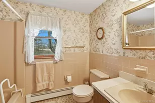 3 Coral Cove, East Norwich, NY 11732 - Photo 16