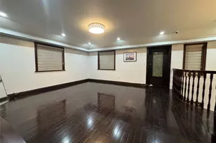 18-02 150th St, Whitestone, NY 11357 - Photo 16