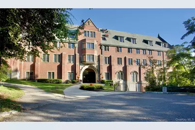 403 Chateau Rive #403, Peekskill, NY 10566 - Photo 2