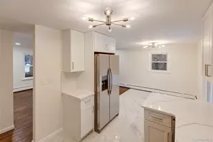 16 Stirrup Dr, Newburgh, NY 12550 - Photo 4