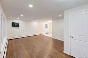 16 Stirrup Dr, Newburgh, NY 12550 - Photo 8