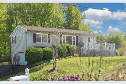 9 Merriewold Lane S, Monroe, NY 10950 - Photo 2