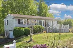 9 Merriewold Ln S, Monroe, NY 10950 - Photo 2