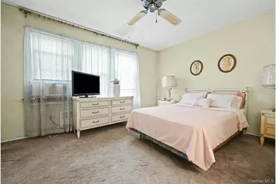 13734 94th Street, Ozone Park, NY 11417 - Photo 10