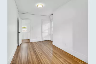 475 Dobbs Ferry Road, Hartsdale, NY 10607 - Photo 28