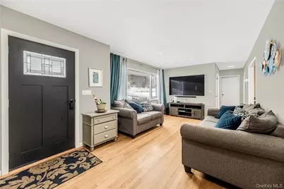 221 Lafayette Avenue, Cortlandt Manor, NY 10567 - Photo 6