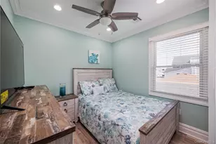 24 Pennsylvania Ave, Long Beach, NY 11561 - Photo 10