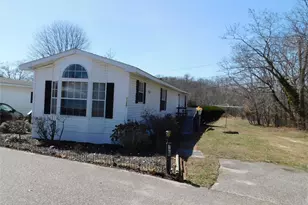 [Address not provided], Calverton, NY 11933 - Photo 2