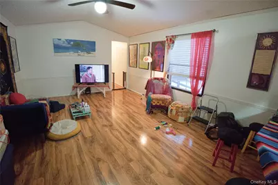 [Address not provided], Calverton, NY 11933 - Photo 14