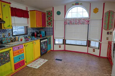 [Address not provided], Calverton, NY 11933 - Photo 6