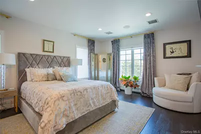 165 W Walnut Street, Long Beach, NY 11561 - Photo 24