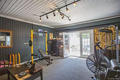 165 W Walnut Street, Long Beach, NY 11561 - Photo 42