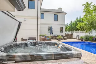 165 W Walnut St, Long Beach, NY 11561 - Photo 44