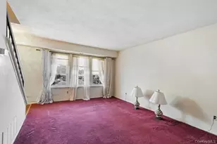 120 Whalers Cove, Babylon, NY 11702 - Photo 4