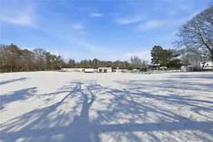 194 Oakdale-Bohemia Rd, Bohemia, NY 11716 - Photo 36