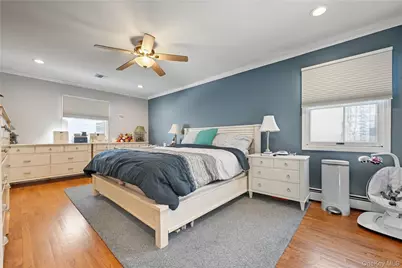 194 Oakdale Bohemia Road, Bohemia, NY 11716 - Photo 14