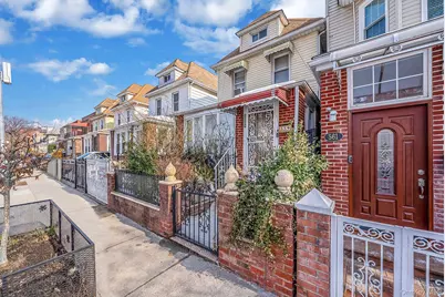 559 E 28th Street, Brooklyn, NY 11210 - Photo 2