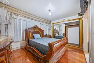 559 E 28th St, Brooklyn, NY 11210 - Photo 16