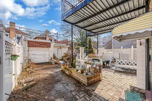 559 E 28th St, Brooklyn, NY 11210 - Photo 40