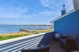 100 Baker Ct, Island Park, NY 11558 - Photo 22