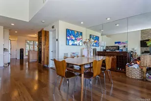 100 Baker Ct, Island Park, NY 11558 - Photo 8