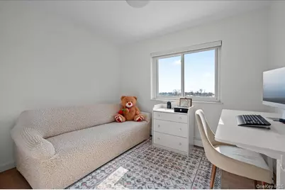 900 Midland Avenue #2G, Yonkers, NY 10704 - Photo 12