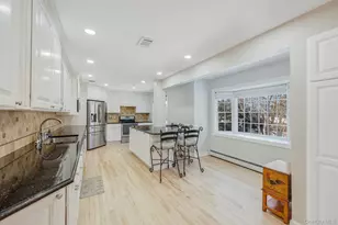 1 6th St, Nesconset, NY 11767 - Photo 12