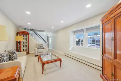 1 6th Street, Nesconset, NY 11767 - Photo 6