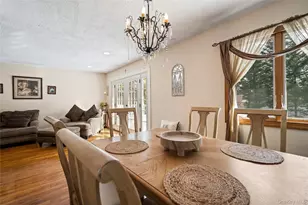 25 State Pl, Huntington, NY 11743 - Photo 12