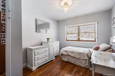 25 State Place, Huntington, NY 11743 - Photo 24