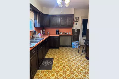 208 S Grand Avenue, Poughkeepsie, NY 12603 - Photo 10